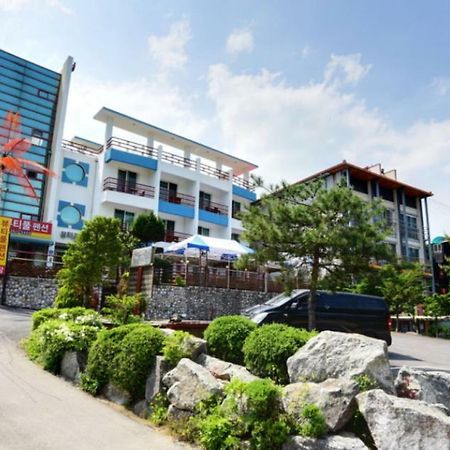 Gangchon Beautiful Pension Chuncheon Exterior foto