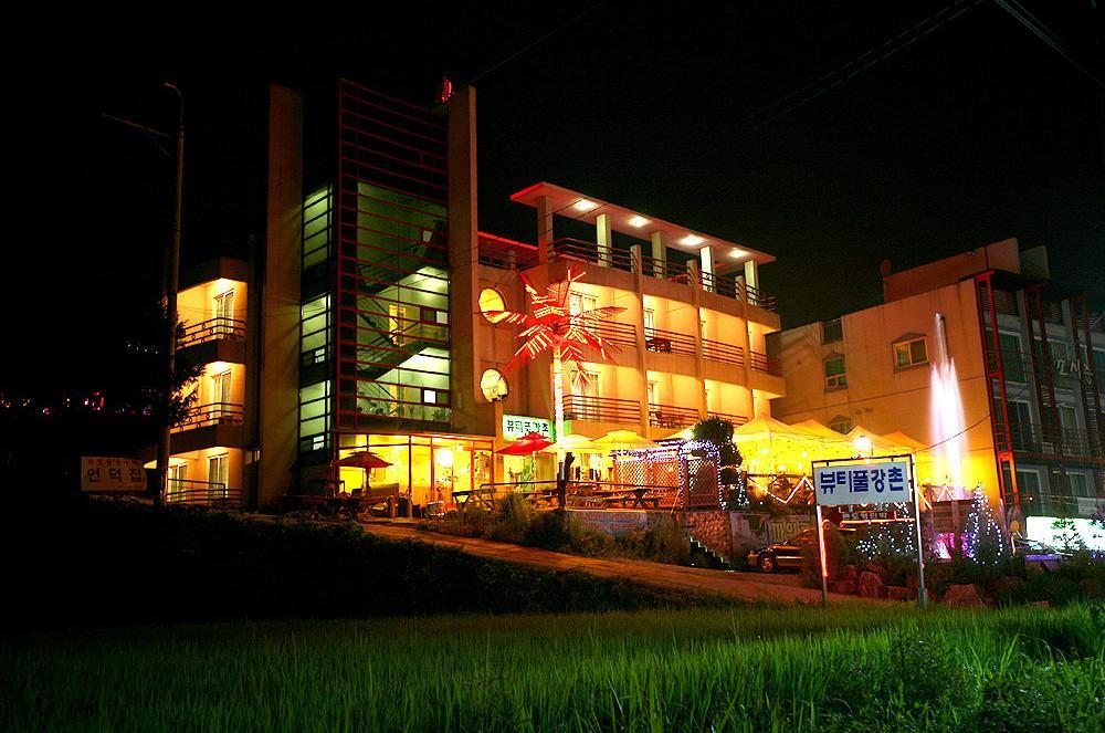 Gangchon Beautiful Pension Chuncheon Exterior foto